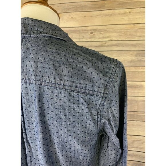 Old Navy Womens M Chambray Shirt Button Down - Picture 7 of 10